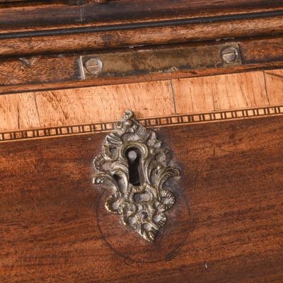 Fine George III Inlaid Mahogany Bureau Bookcase in Excellent Condition Antique bureau Antique Bookcases 15