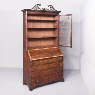 Fine George III Inlaid Mahogany Bureau Bookcase in Excellent Condition Antique bureau Antique Bookcases 4