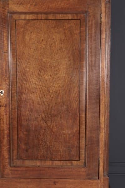 George III Oak Gentlemans Wardrobe antique wardrobes Antique Furniture 8