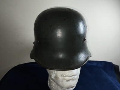 GERMAN  SOLDIERS 2WW HELMET Antique Collectibles 5