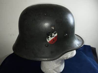 GERMAN  SOLDIERS 2WW HELMET Antique Collectibles 6