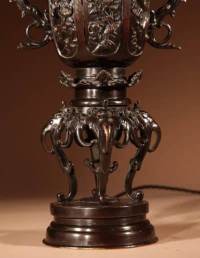 Fine Japanese Bronze Table Lamp, Meiji 1868-1912. japan Antique Lighting 8