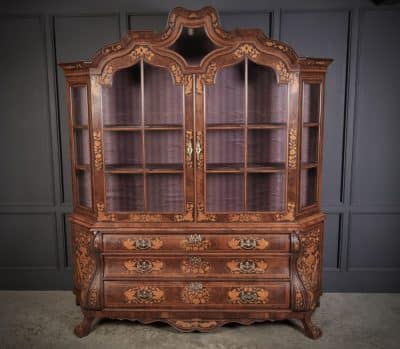 Large Dutch Marquetry Inlaid Walnut Bombe Shaped Cabinet display cabinet Antique Cabinets 12