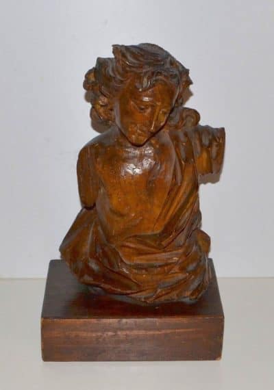 17th Century Bust of The SAINT Antique Furniture 3