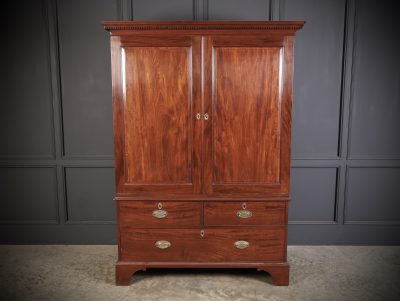 18th Century Mahogany Bachelors Wardrobe antique wardrobes Antique Furniture 8