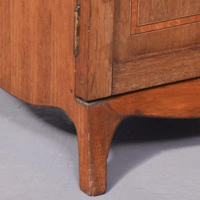 A Pair of Late 19th Century Inlaid Sheraton-Style Mahogany Lockers - Image 2