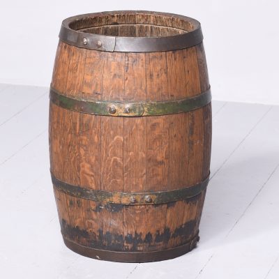 Oak Coopered Stick Stand Barrel in Quarter-Cut Oak with Steel Banding barrel Antique Furniture 3