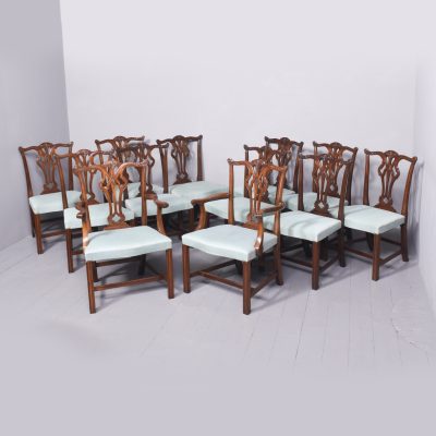 Set of 12 Dining Chairs and Mahogany Table Antique Furniture 18