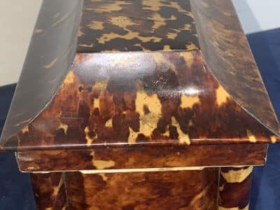 TORTOISE SHELL TEA CADDY CIRCA 1750’s Antique Boxes 8