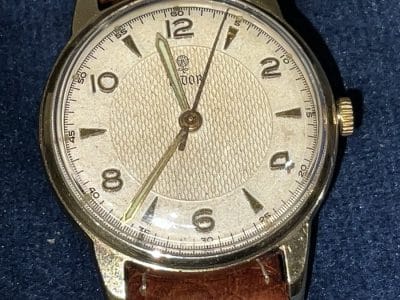 TUDOR/ROLEX 9CT GENT’s WRISTWATCH Antique Watches 4