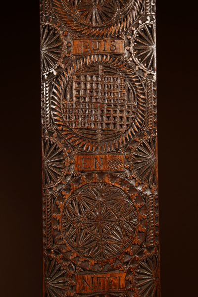 A Very Fine Chip Carved Oak Dutch mangling Board 17th/18th Century. carving Antique Collectibles 5