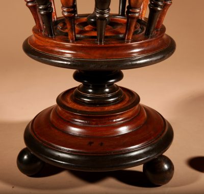 A Beautiful Walnut And Ebonised Tea Stove Bucket/Peat Bucket Planter/Jardinière. planter Antique Furniture 10