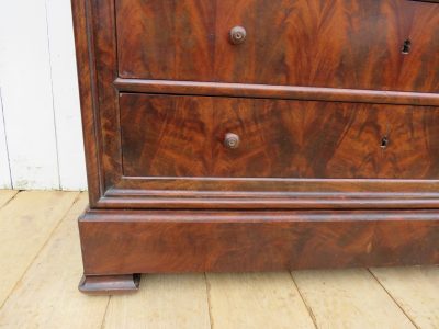 Antique French Marble Top Chest Of Drawers antique chest of drawers Antique Chest Of Drawers 15