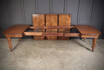 Large Pollard Oak Extending Dining Table A large Victorian mahogany extending dining table Antique Furniture 12