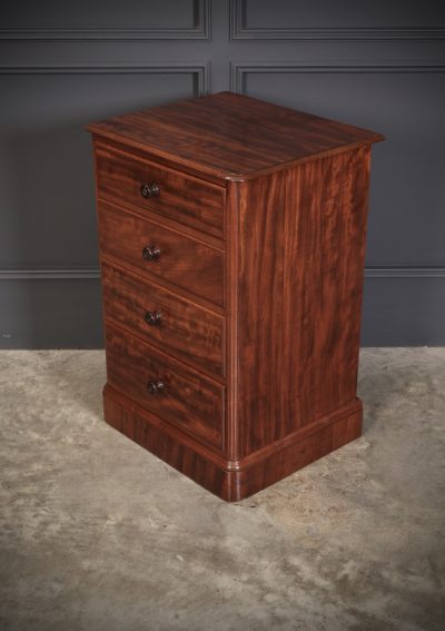 Pair of Victorian Mahogany Bedside Cabinets bedside cabinets Antique Cabinets 11