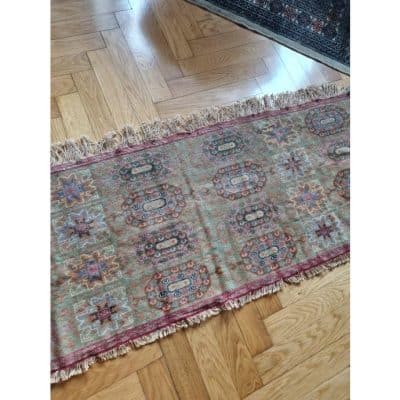 Antique Persian Wool Wall Tapestry, Late 19th Century. Antique Rugs 8