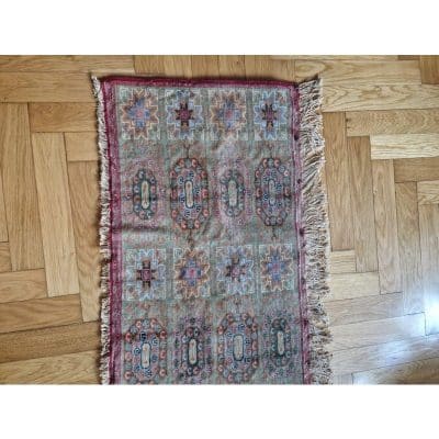 Antique Persian Wool Wall Tapestry, Late 19th Century. Antique Rugs 11