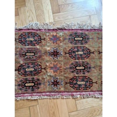 Antique Persian Wool Wall Tapestry, Late 19th Century. Antique Rugs 5