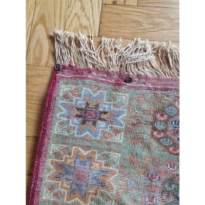 Antique Persian Wool Wall Tapestry, Late 19th Century. Antique Rugs 12