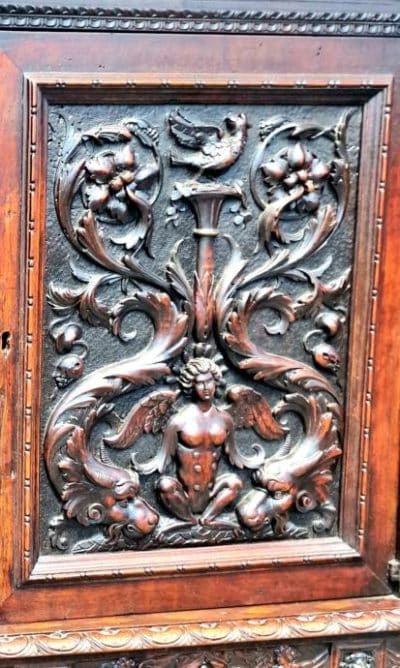 Antique Carved Wooden Sideboard, 19th Century. - Image 9