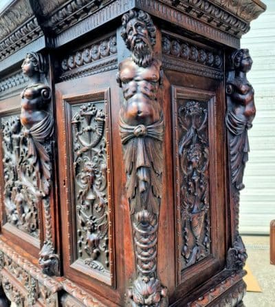 Antique Carved Wooden Sideboard, 19th Century. Antique Cabinets 9