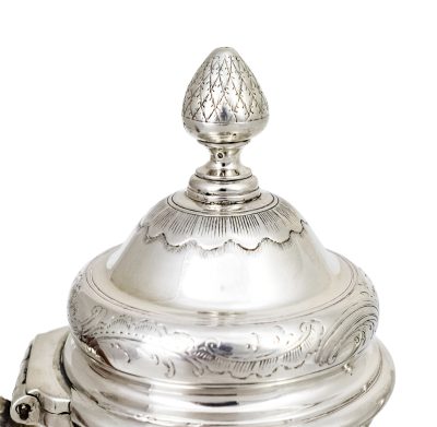 Antique 1740's George II Rococo sterling silver rocaille coffeepot with aristocratic armorials - Image 15