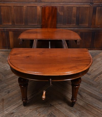 Victorian Mahogany Extending Dining Table SAI3572 - Image 5