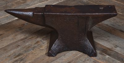 Blacksmiths Cast Iron Anvil SAI3587 Miscellaneous 7