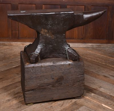 Blacksmith Cast Iron Anvil SAI3589 Miscellaneous 4