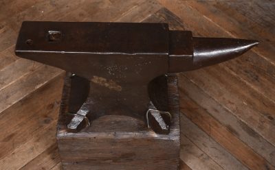 Blacksmith Cast Iron Anvil SAI3589 Miscellaneous 9