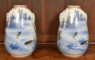 Pair of Japanese Nishikide Pear Shaped Vases SAI3580 Japanese Antique Ceramics 3