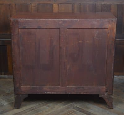 Georgian Mahogany Bow Front Chest Of Drawers SAI3227 - Image 4