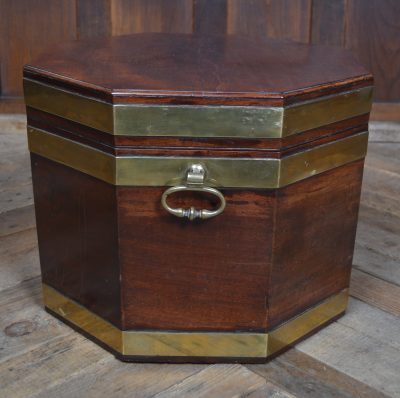 Georgian Mahogany Cellarette / Wine Cooler SAI3559 Georgian cellerette Antique Boxes 11