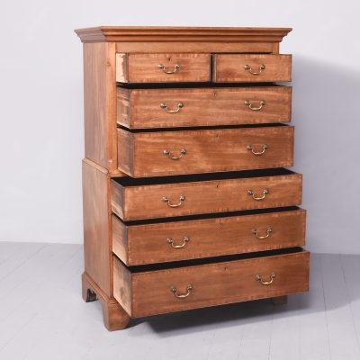 Fine Quality George III Crossbanded Mahogany Chest on Chest Antique Chest Of Drawers 9