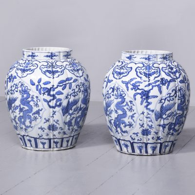 Large Pair of Blue and White Chinese Vases Antique Vases 8