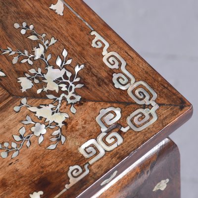 Quality, Chinese Qing Period Mother of Pearl Inlaid Occasional Table Antique Tables 4