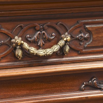 4 Door Profusely Carved Mahogany Bookcase - Image 5