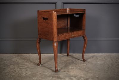 Georgian Oak Country House Bedside Table bedside nightstand Antique Cupboards 3