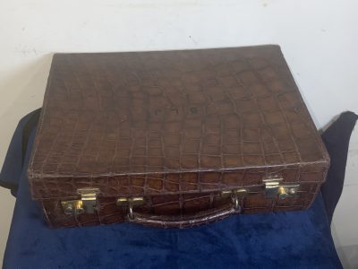 ATTACHES CROCODILE SKIN CASE Miscellaneous 5