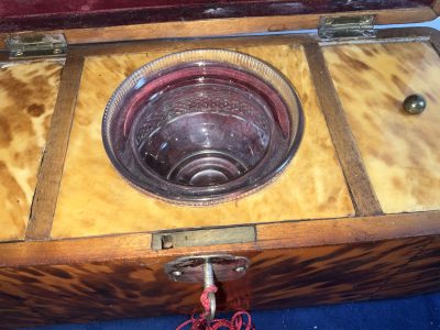 Tortoise Shell tea caddy Antique Boxes 10