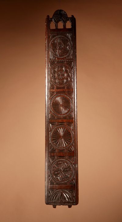 An Oak Early Very Finely Chip Carved Dutch Mangle Board. Circa 1800. carving Antique Collectibles 4