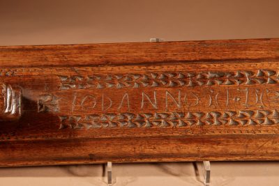 Early Dated 1728 Stylish Norwegian Mangle Board carving Antique Sculptures 10