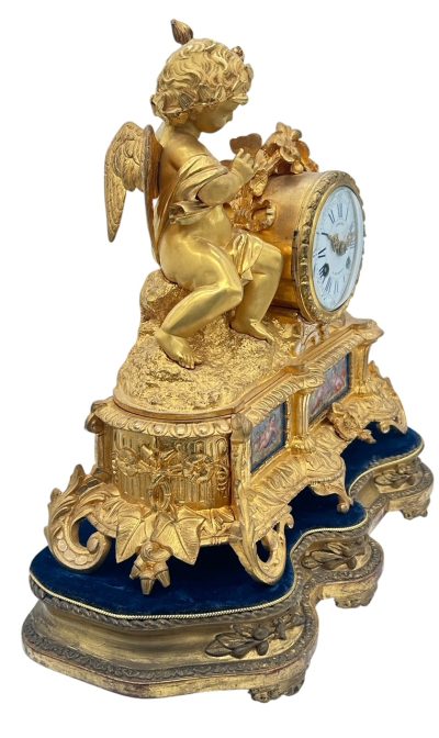 Exquisite Antique French Ormolu Cherub Figural Mantel sevres clock – ca 1860 French ormolo mantel clock Antique Clocks 11