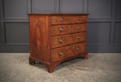 18th Century Walnut Chest of Drawers 18th century chest of drawers Antique Chest Of Drawers 3