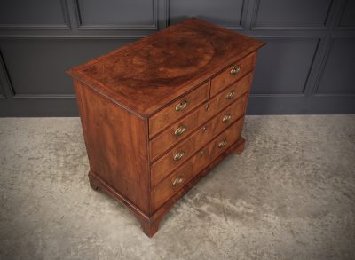 18th Century Walnut Chest of Drawers 18th century chest of drawers Antique Chest Of Drawers 6