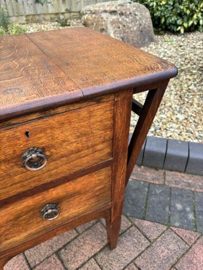 Arts & Crafts Oak Side Table c1900 lamp table Antique Furniture 8