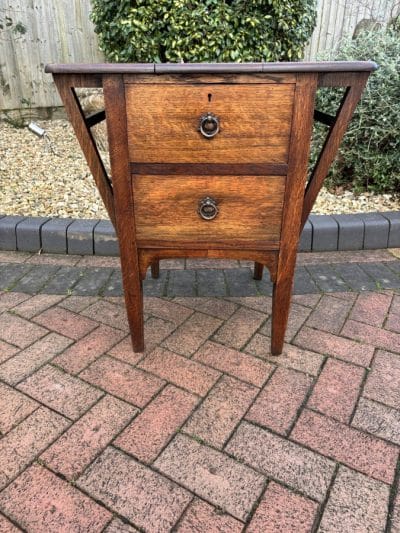 Arts & Crafts Oak Side Table c1900 lamp table Antique Furniture 3