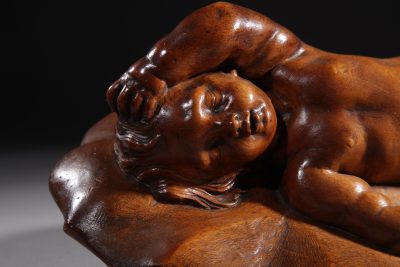 A Very Interesting Carved Fruitwood Sleeping Child Attributed To Laurent Delvaux  Gand 1696- Nivelles 1778. sculpture Antique Sculptures 9