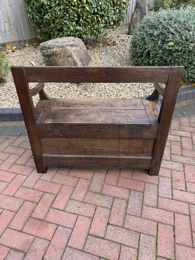 18th Century Oak Box Settle 18th century Antique Benches 6