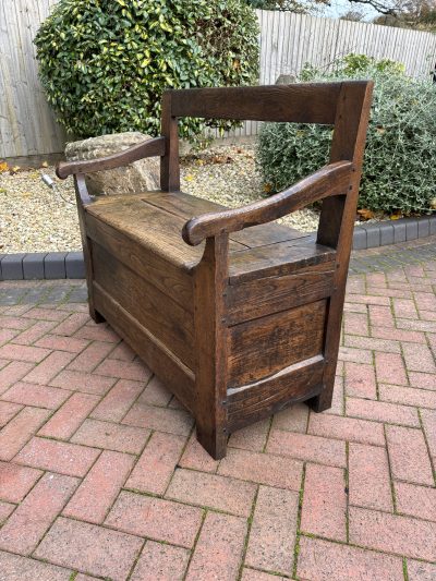 18th Century Oak Box Settle 18th century Antique Benches 7